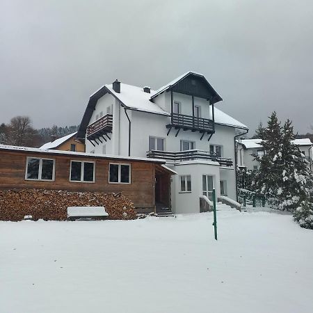 Milusia Muszyna Hotel Екстериор снимка