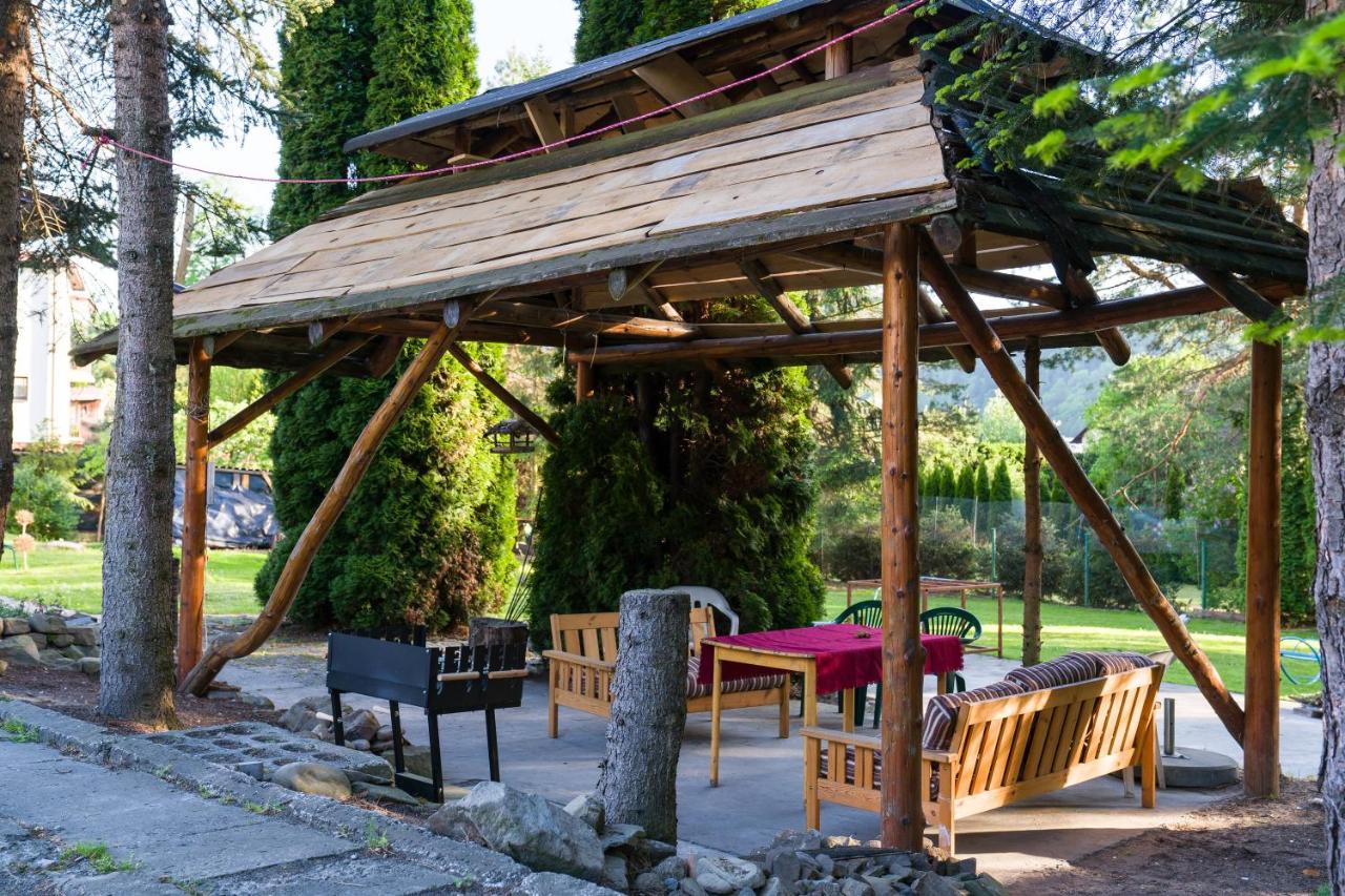 Milusia Muszyna Hotel Екстериор снимка