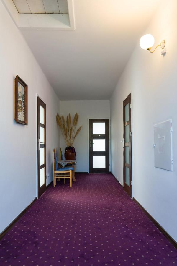 Milusia Muszyna Hotel Екстериор снимка